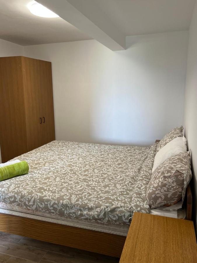 Apartments Linic 宁 外观 照片
